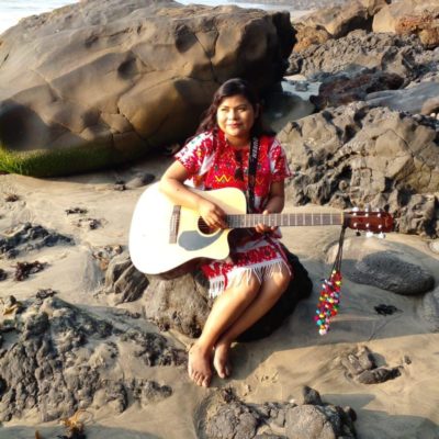 Por Inbox / Corona de Cristo